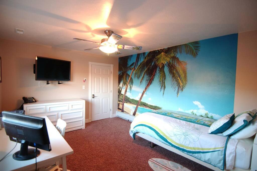 Tacit Shadow Resort Paradise Deluxe Suite, Gym, Coffee Bar, Hot-Tub, Free Laundry, Food Available Parowan Εξωτερικό φωτογραφία